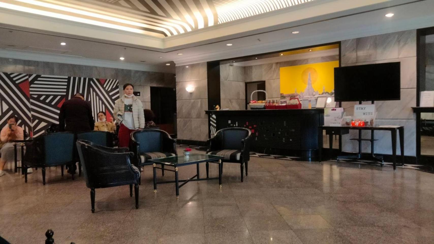 Witz Bangkok Ramkhamhaeng Hotel Exterior photo