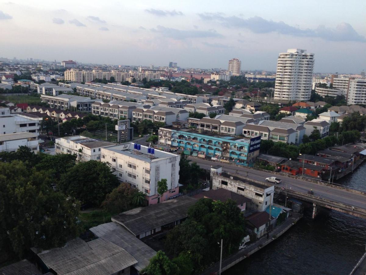 Witz Bangkok Ramkhamhaeng Hotel Exterior photo